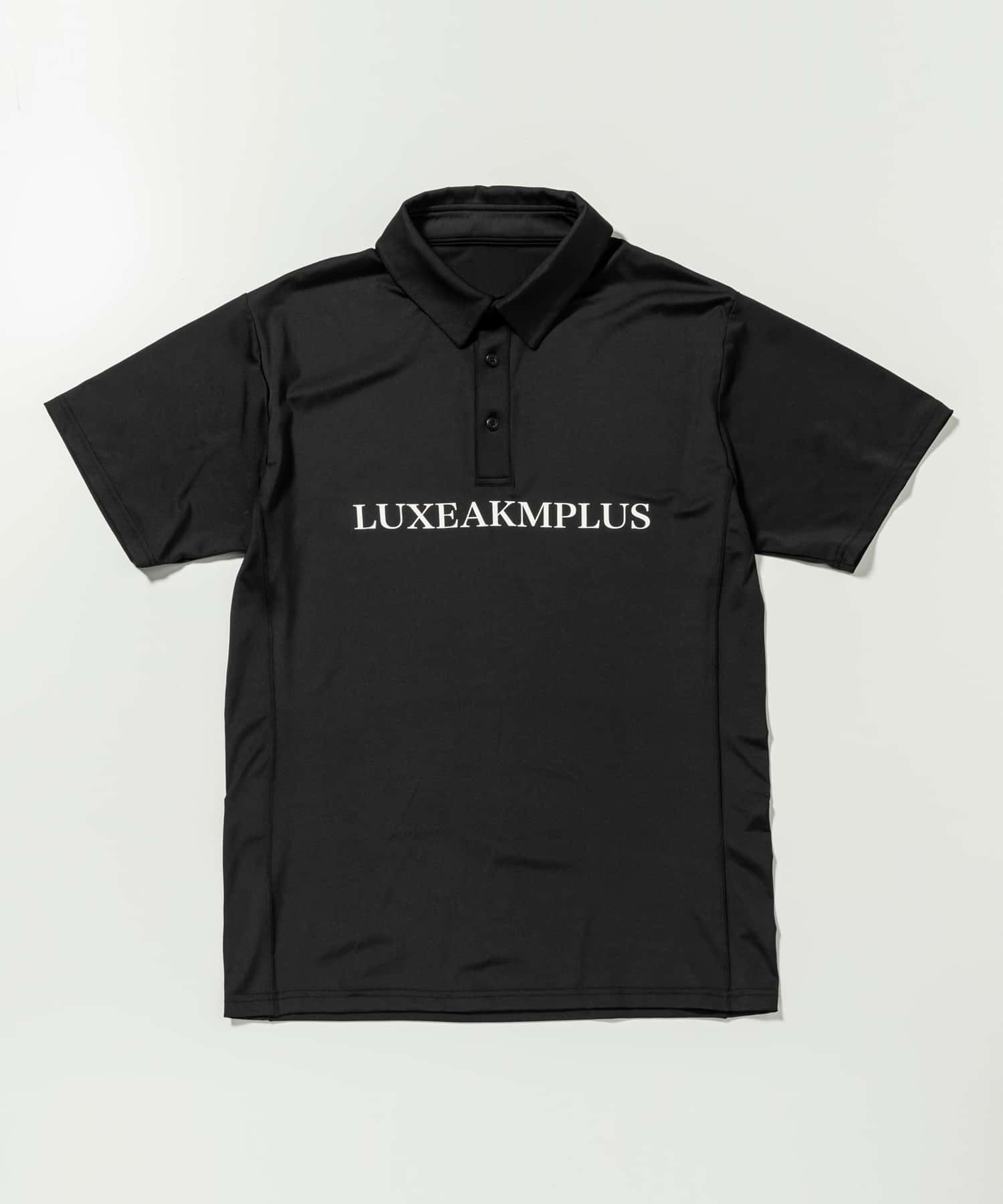 LUXEAKMPLUS(リュクスエイケイエムプラス)ゴルフ フロントロゴ半袖ポロシャツ