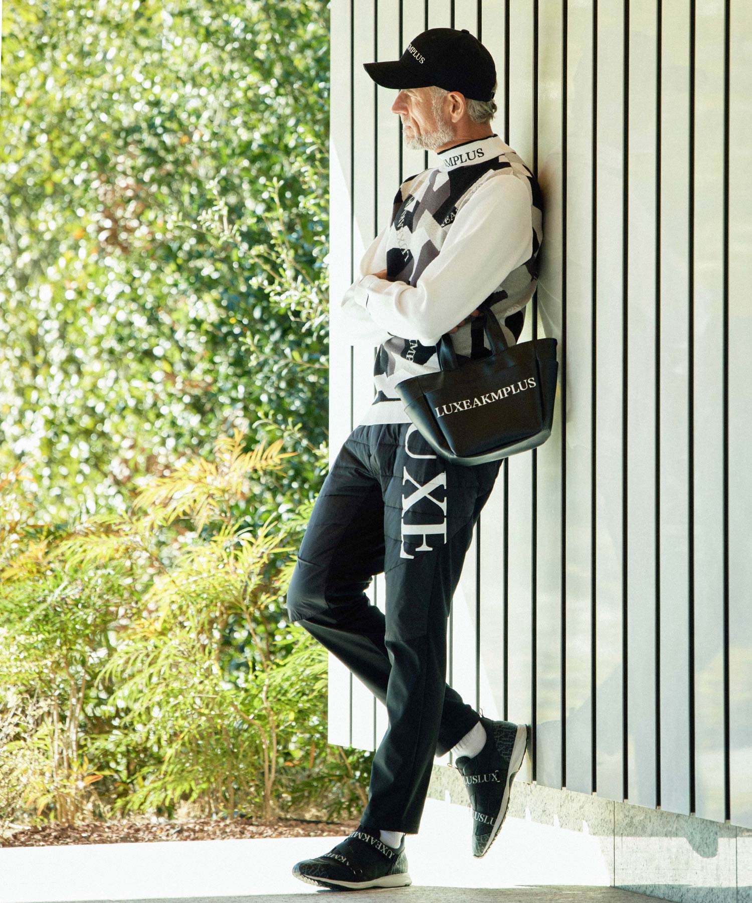 LUXEAKMPLUS 2024 AW NO.13