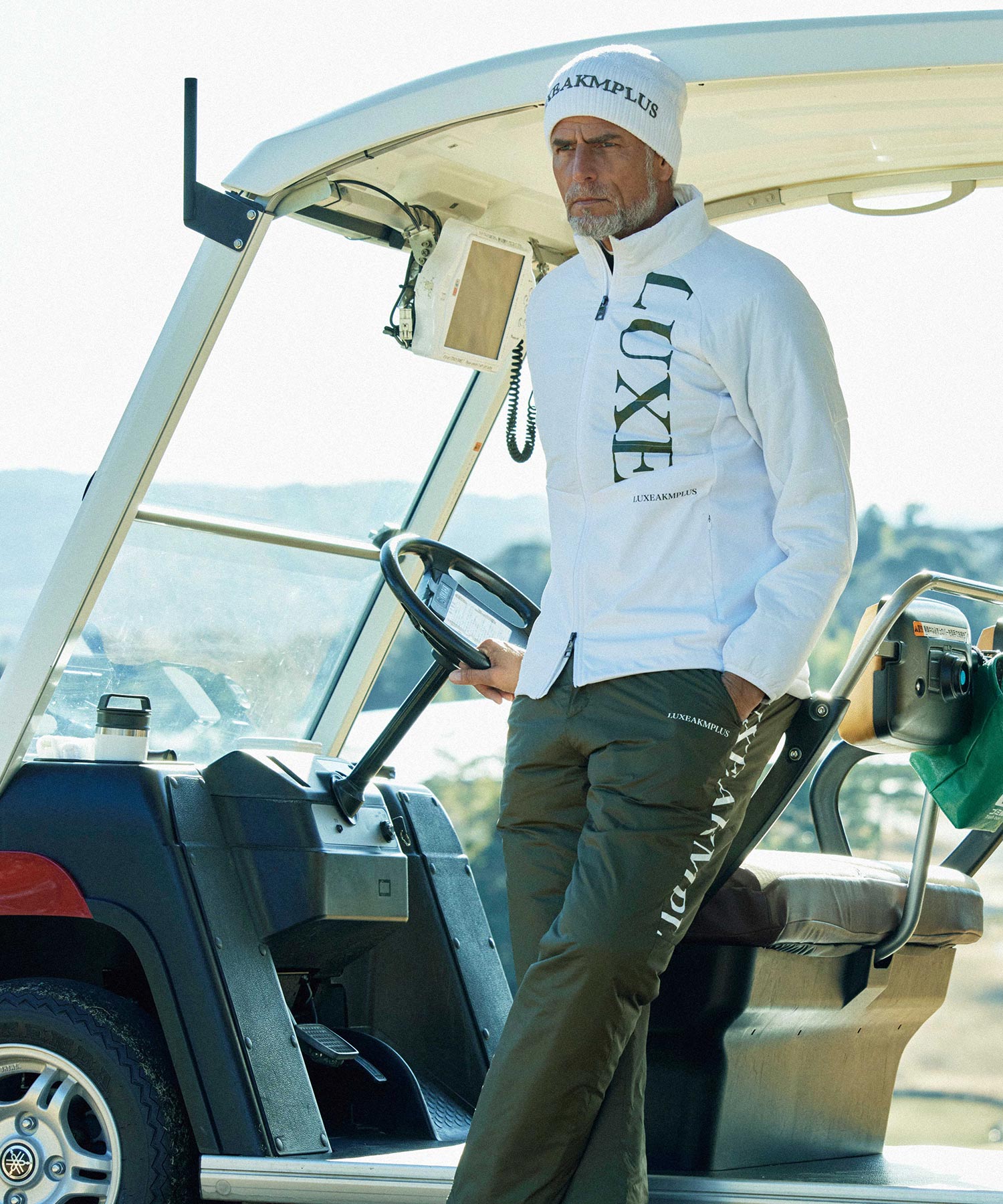 LUXEAKMPLUS 2024 AW NO.1