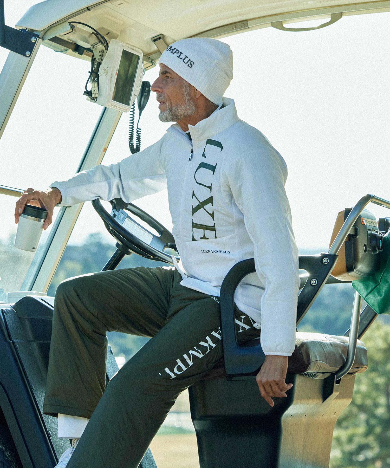 LUXEAKMPLUS 2024 AW NO.1