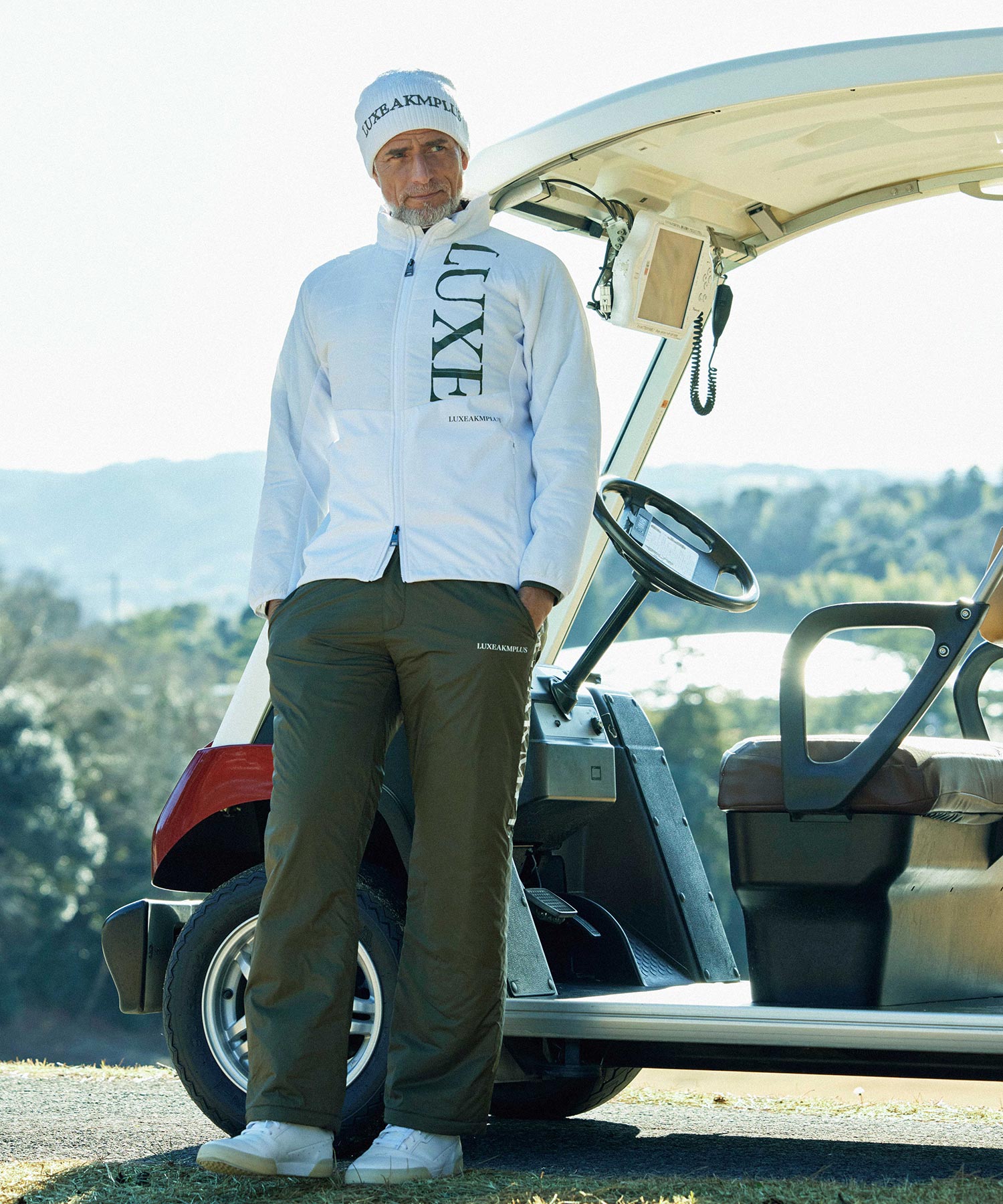 LUXEAKMPLUS 2024 AW NO.1