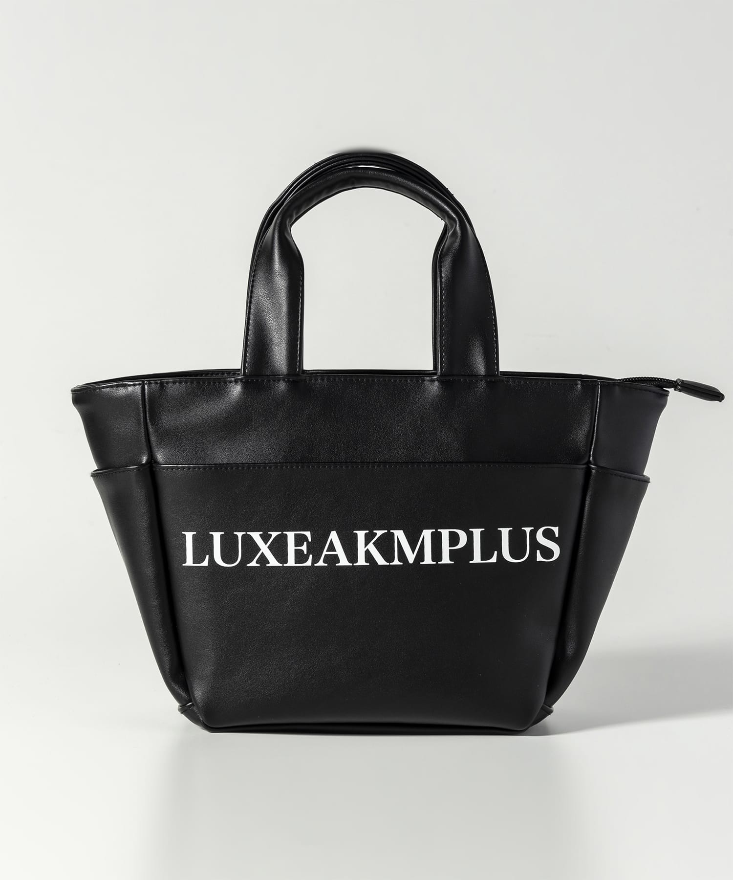 LUXEAKMPLUS(リュクスエイケイエムプラス)ゴルフ ロゴミニトートバック