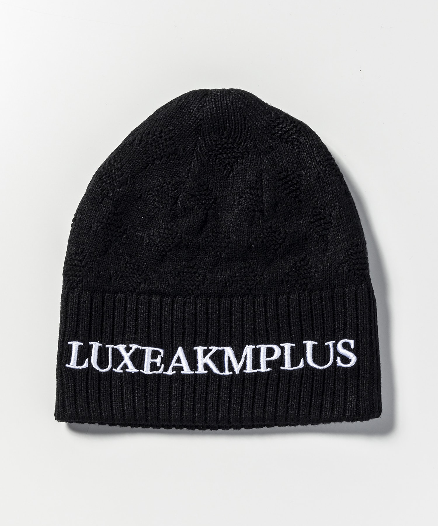 LUXEAKMPLUS(リュクスエイケイエムプラス)ゴルフ ベーシックロゴニットキャップ