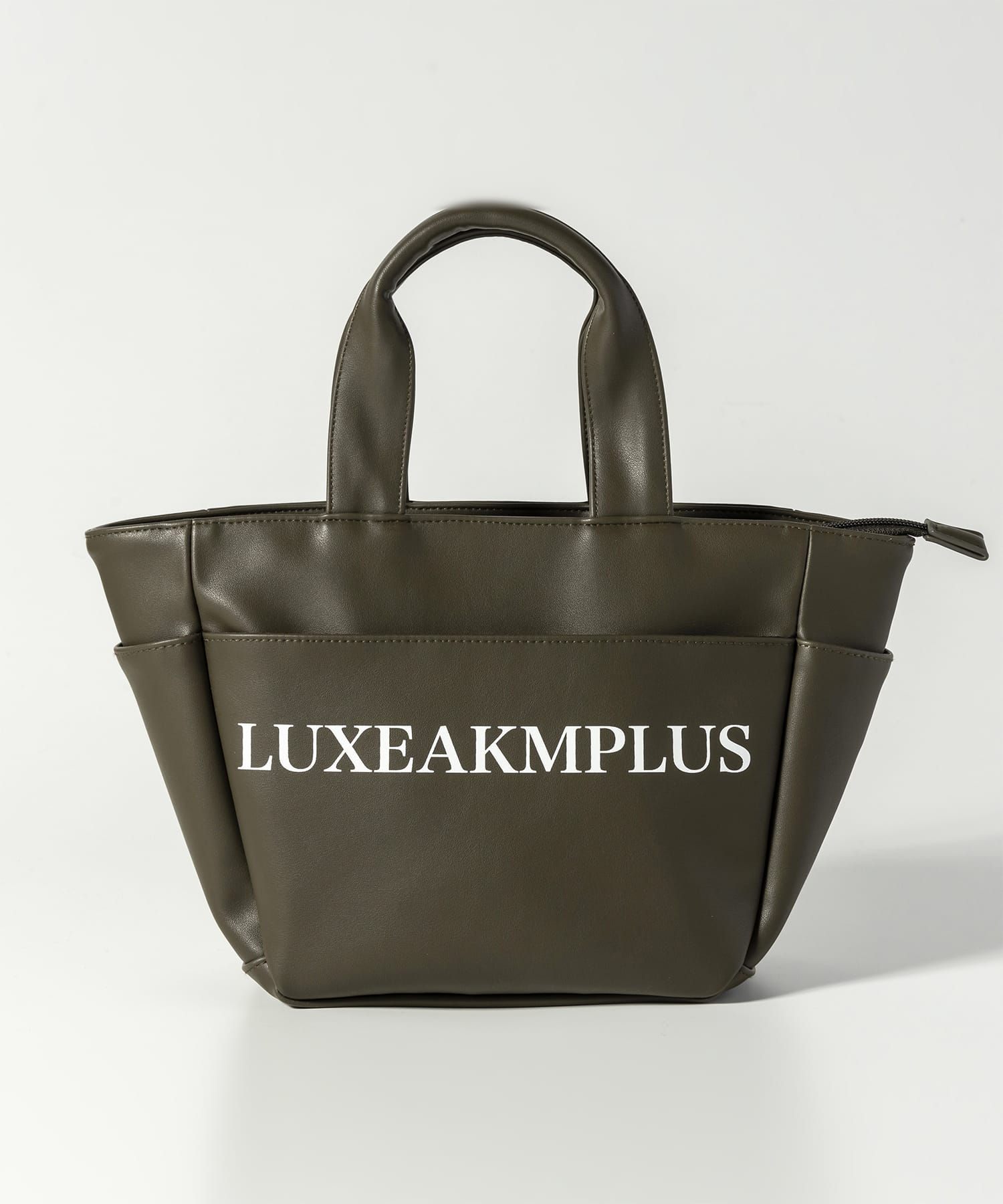 LUXEAKMPLUS(リュクスエイケイエムプラス)ゴルフ ロゴミニトートバック